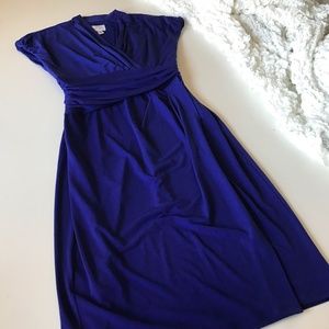 Sleeveless wrapped Dress